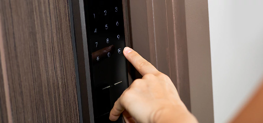 Smart Electric Locks Replacement Services in Burbank, CA