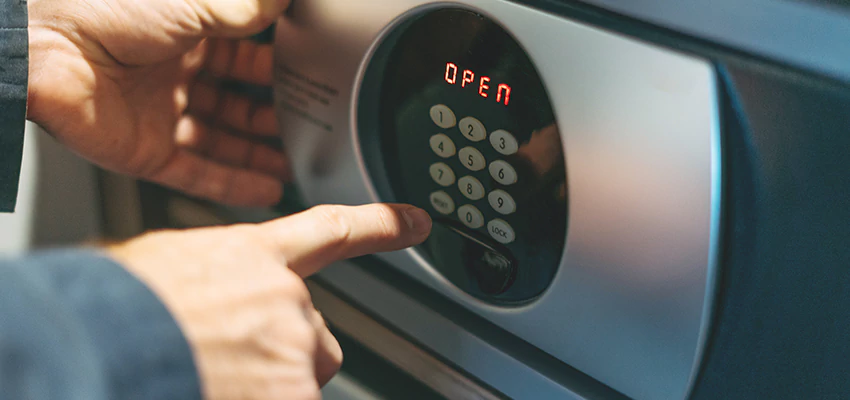 Cash Safe Openers in Burbank, California