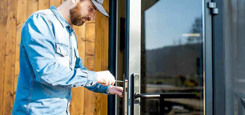 Frameless Glass Storefront Door Locks Replacement in Burbank, CA