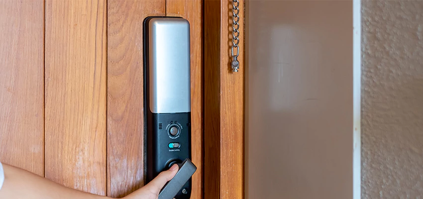Home Security Electronic Locks Upgrades in Burbank, CA